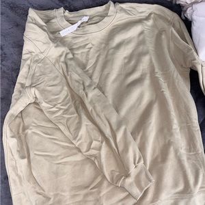 Lululemon tan crewneck